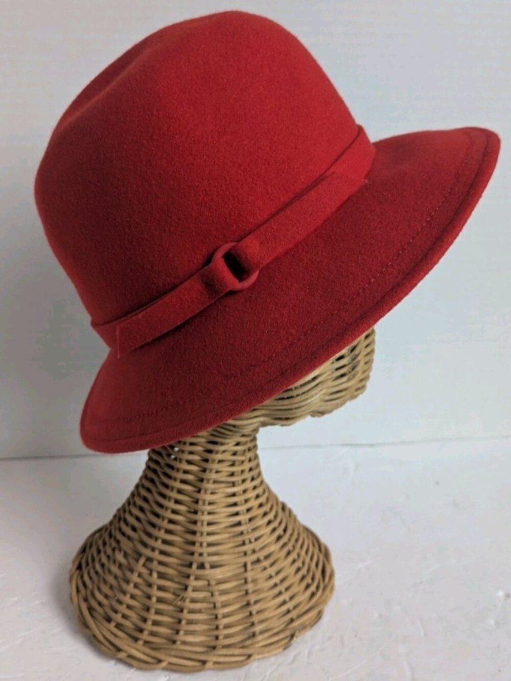 Vintage 60s 70s Lucille Red Wool Felt Fedora Hat Women’s Brim Retro Style